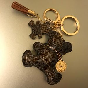 Bag charm in DE